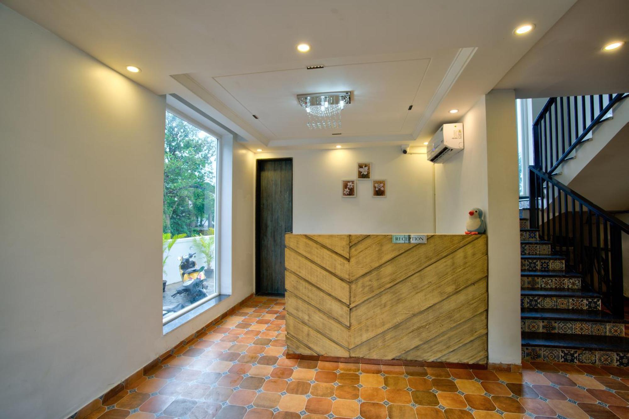 Goa Courtyard By The Porto Arpora Baga Exterior foto